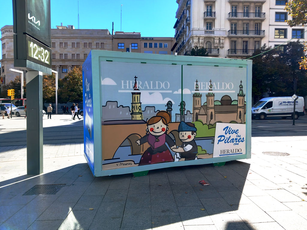modulo prefabricado personalizado para quiosco del periódico heraldo de aragon de zaragoza